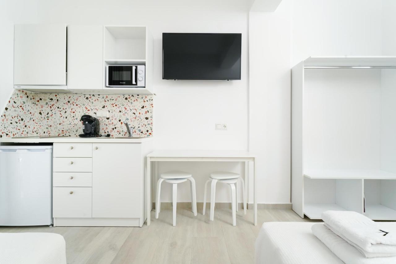 Filoxenia Luxury Apartments Potos Exterior photo