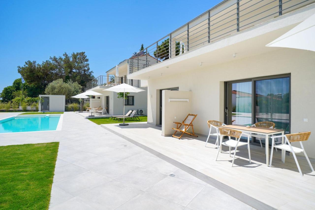 Filoxenia Luxury Apartments Potos Exterior photo
